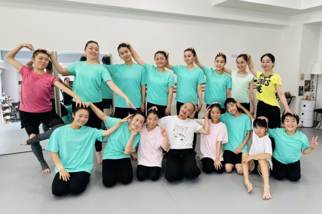 青木尚哉先生を招いてダンスWS